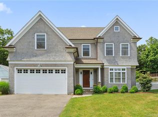 1080 Mill Hill Ter, Southport, CT 06890