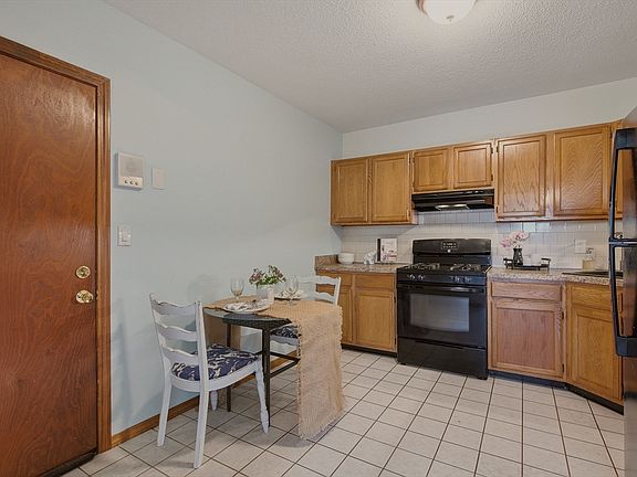 5th image of 3636 N Main St APT 12