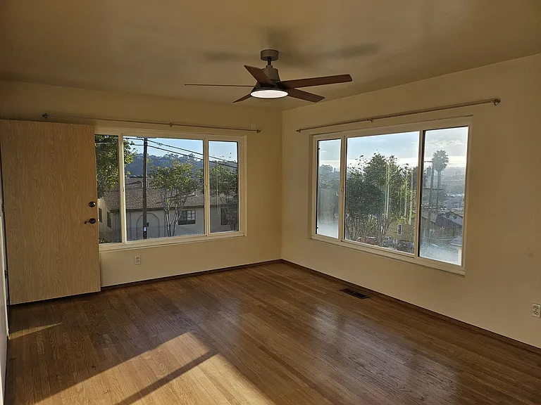 5818 Lauretta St — Photo 5
