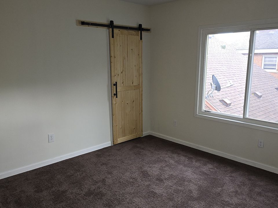 2nd image of 15503 Ward St #1