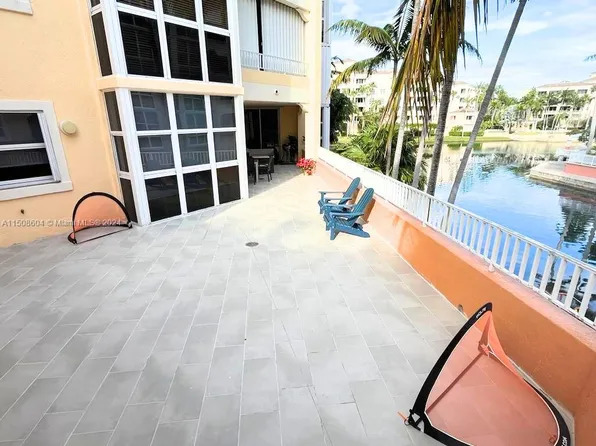 727 Crandon Blvd APT 202, Key Biscayne, FL 33149