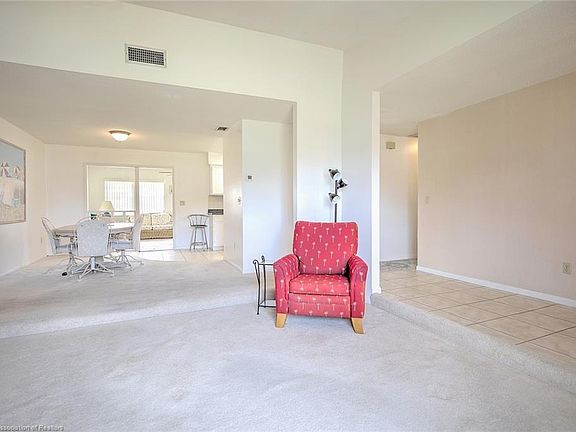 5th image of 2734 Orange Grove Dr
