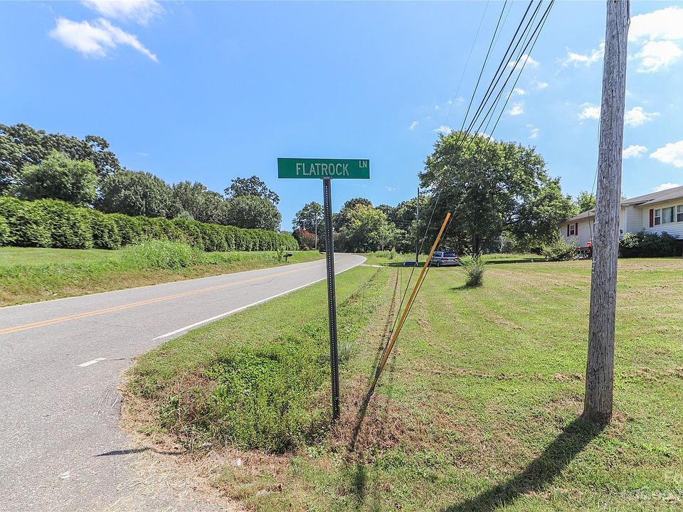 1st image of 136 Flatrock Ln