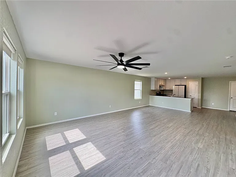 1109 Demeter Dr — Photo 8