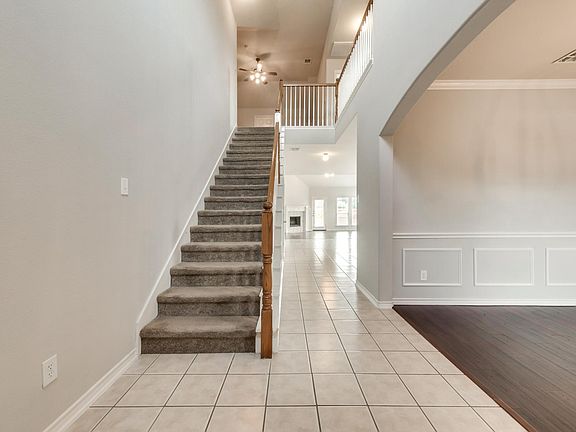 3rd image of 4213 Temecula Creek Trl