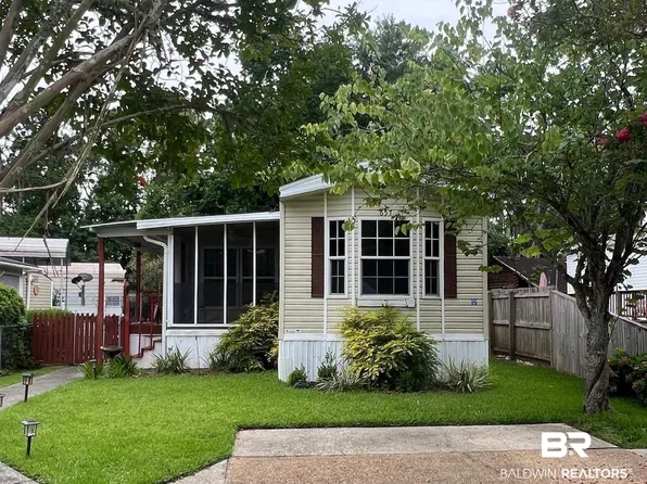657 Escambia Loop, Lillian, AL 36549