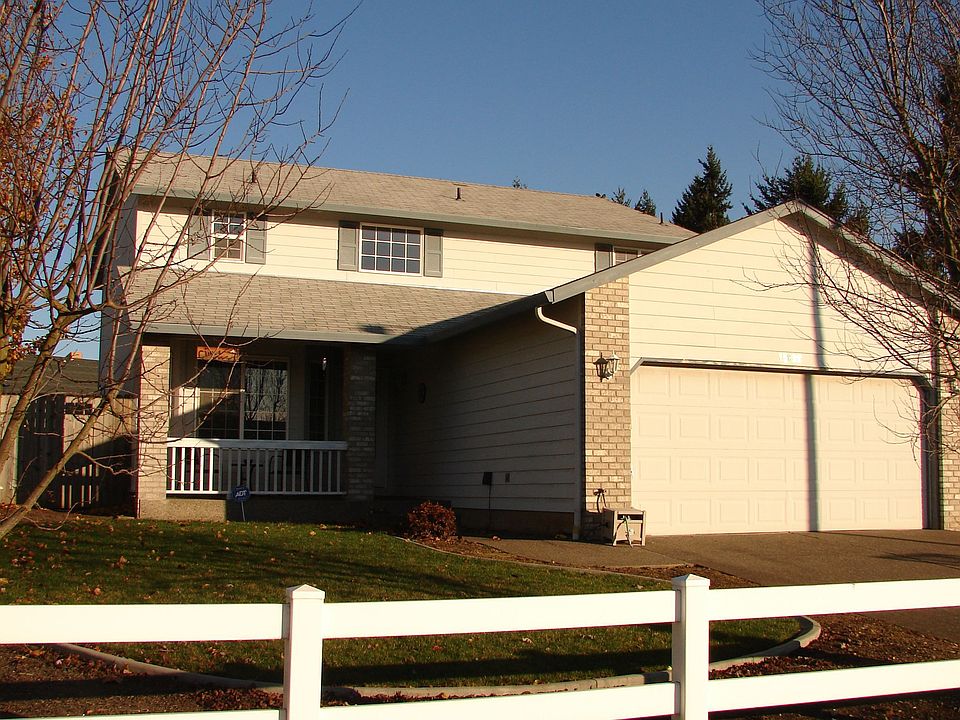 1st image of 15802 NE 72nd St