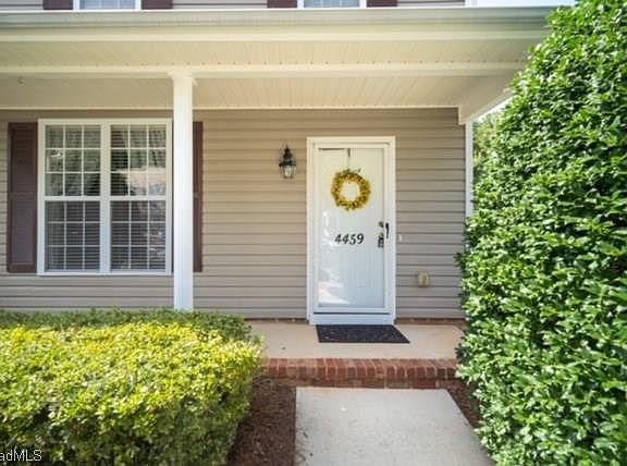 2nd image of 4459 Baylor St