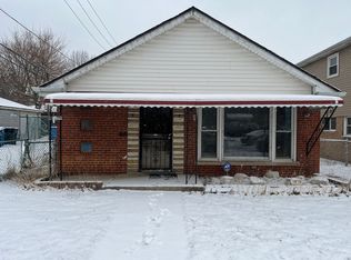 9315 S Cornell Ave, Chicago, IL