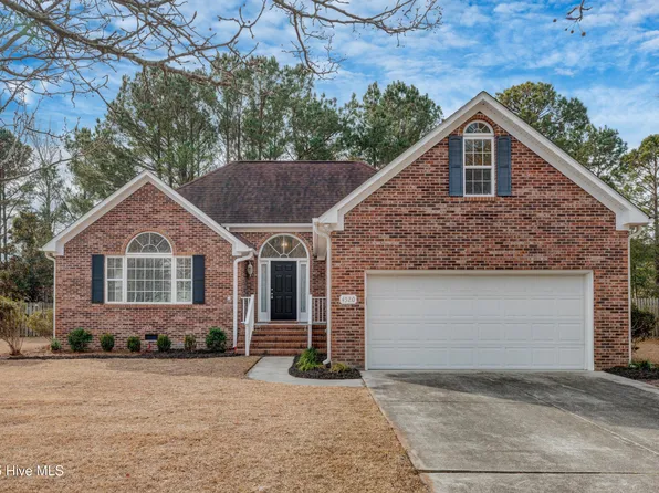 4520 Pine Hollow Drive, Wilmington, NC 28412