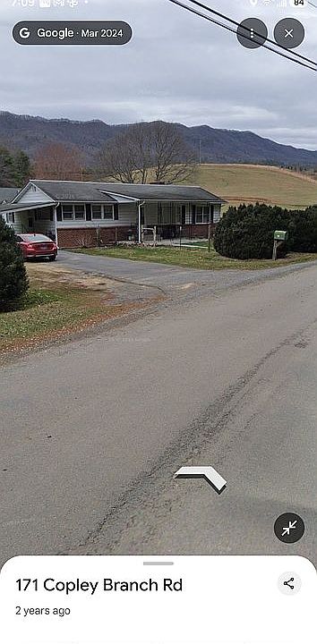 1st image of 423 Copley Branch Rd