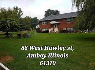 86 W Hawley St APT C4, Amboy, IL 61310