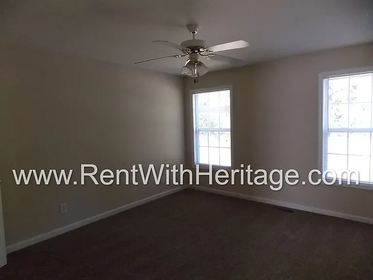 6392 Harvester Cir — Photo 12