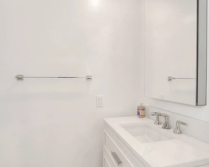 310 Bayview Dr — Photo 13