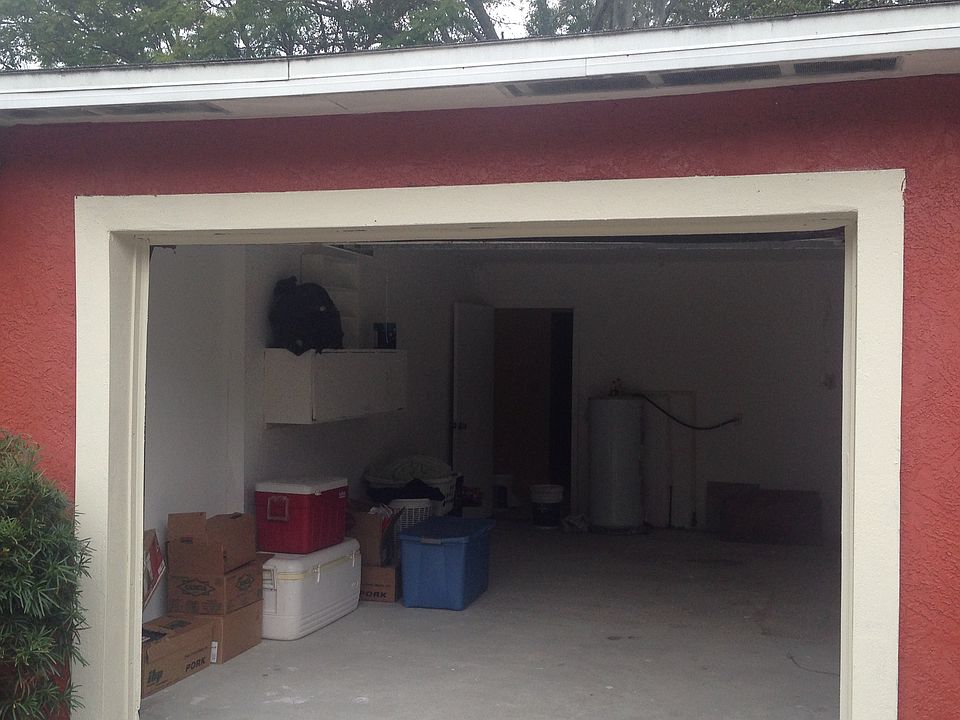2nd image of 2447 31st St S