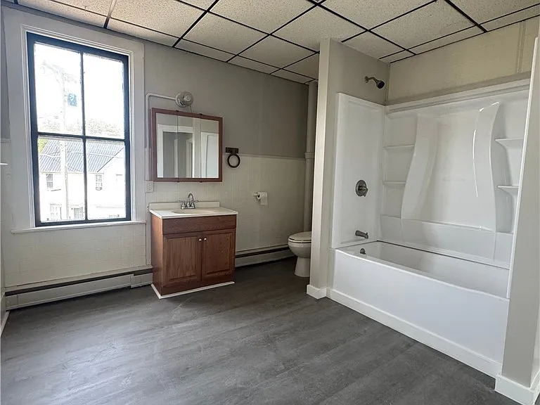 141 Church St — Photo 3