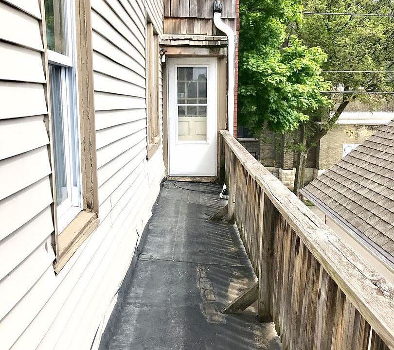 1st image of 905 E Clarke St APT 4