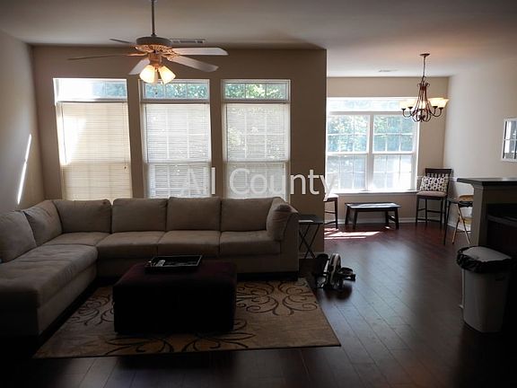 2nd image of 2724 Pierce Brennen Ct