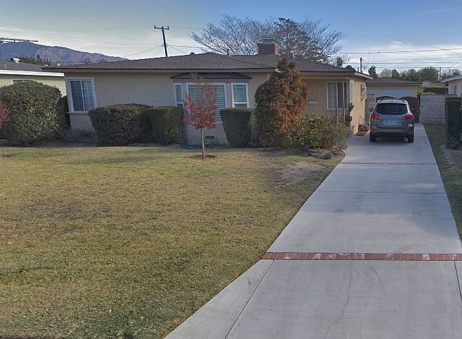 1st image of 5024 McClintock Ave