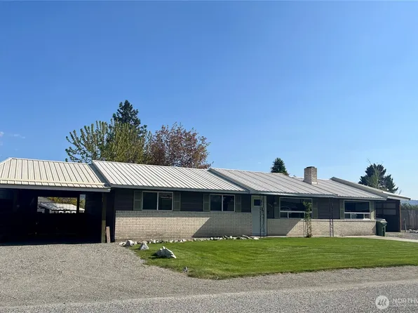 734 Sunrise Drive, Omak, WA 98841