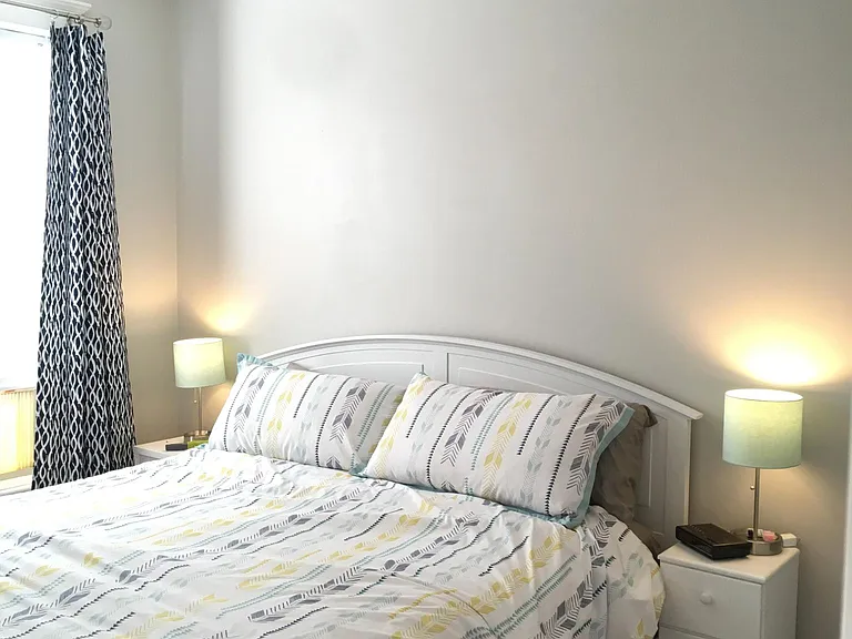 1644 W Farragut Ave #2 — Photo 6