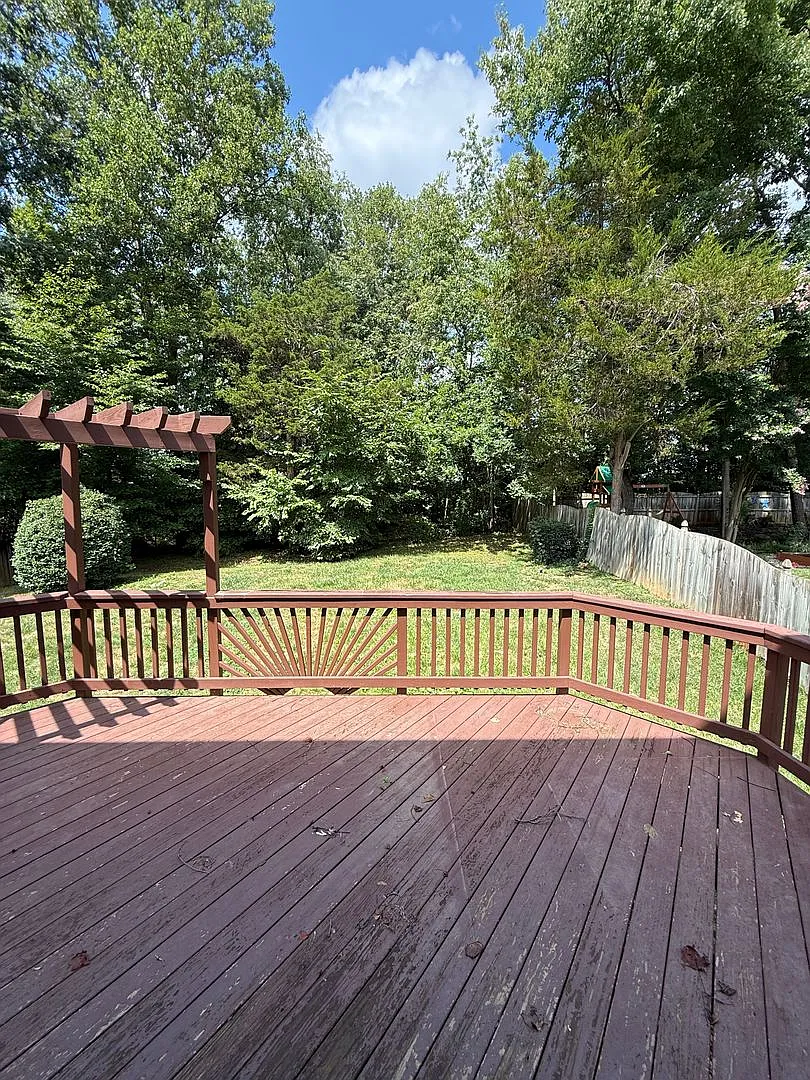 5106 Higgins Drive — Photo 3