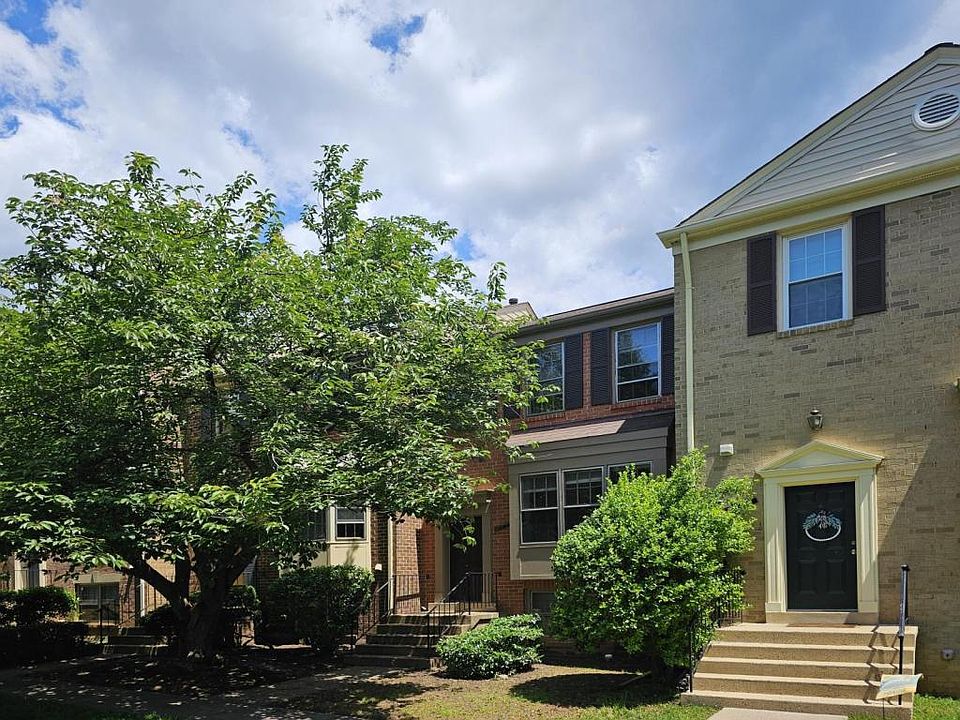 1st image of 4713 Gainsborough Dr