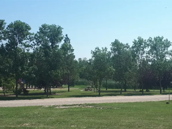 300 Froude Street, Stoughton, SK S0G 4T0