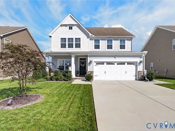575 Spring Hill Pl, Smithfield, VA 23430