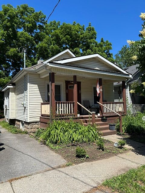 1st image of 15 Rodman St