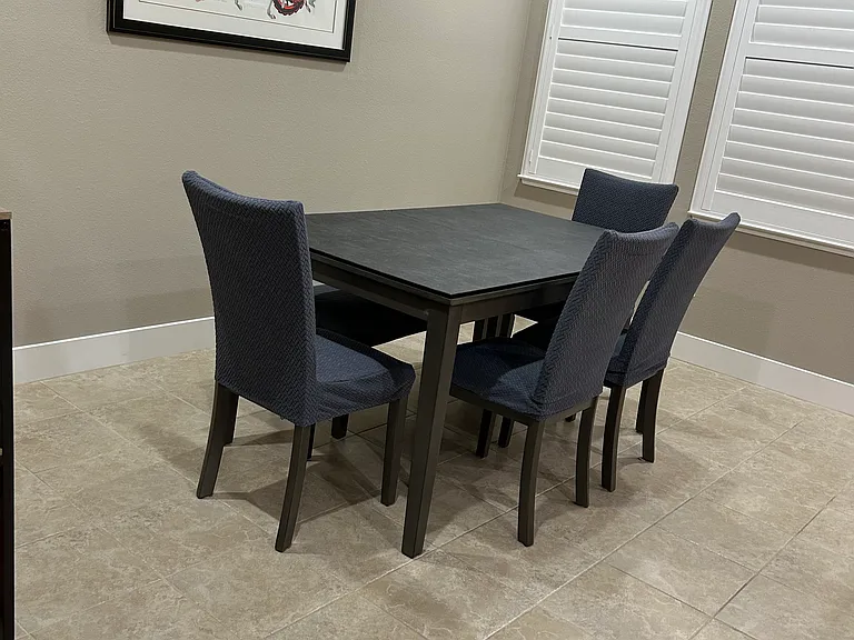 2nd level kitchen and dinning area