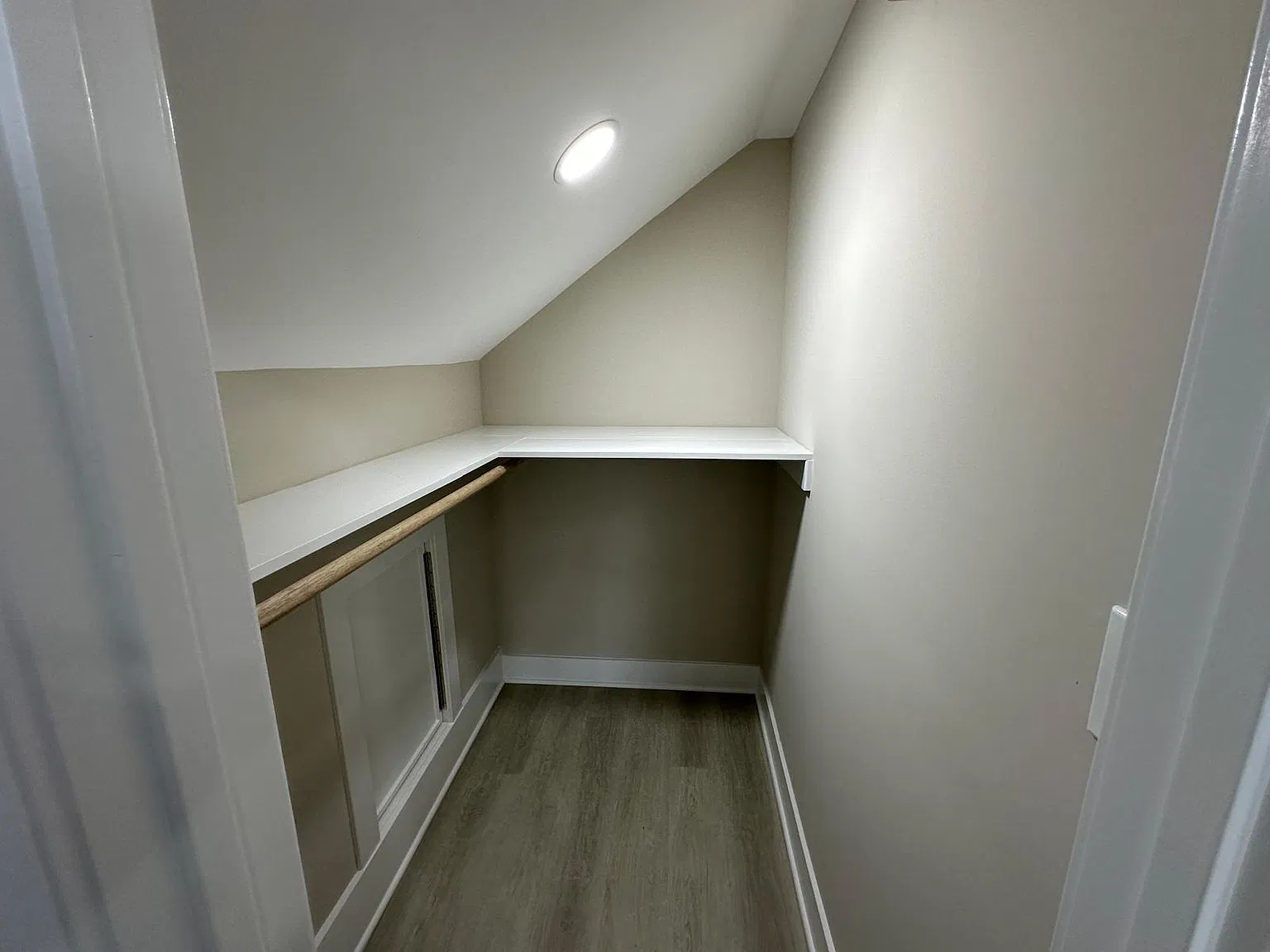 4 bed, 2.5 bath, $1,600 — Photo 2