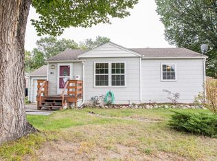 1413 N 12th St, Bismarck, ND 58501