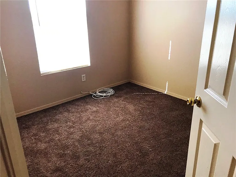 6405 Salas Ln #1 — Photo 12