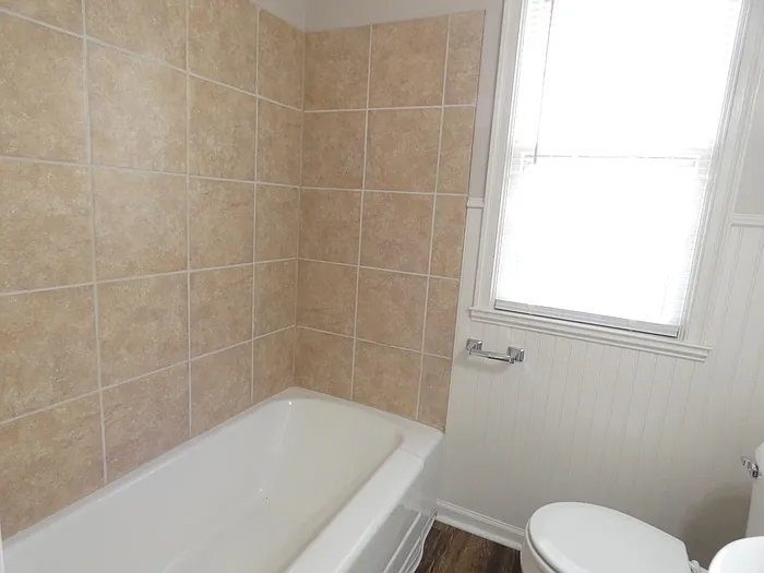 317 E 28th Ave — Photo 14