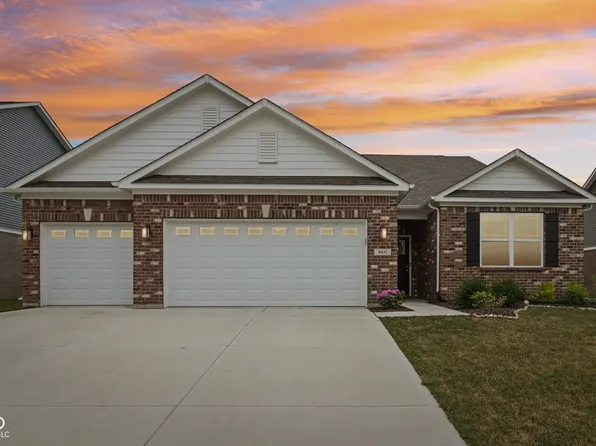 4631 W Tradwell Dr, New Palestine, IN 46163