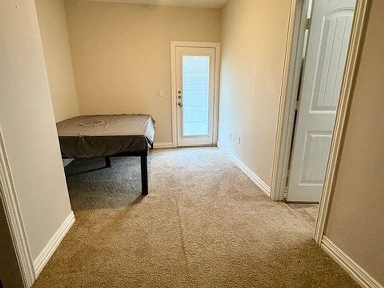 2410 S 2nd St #103 — Photo 14