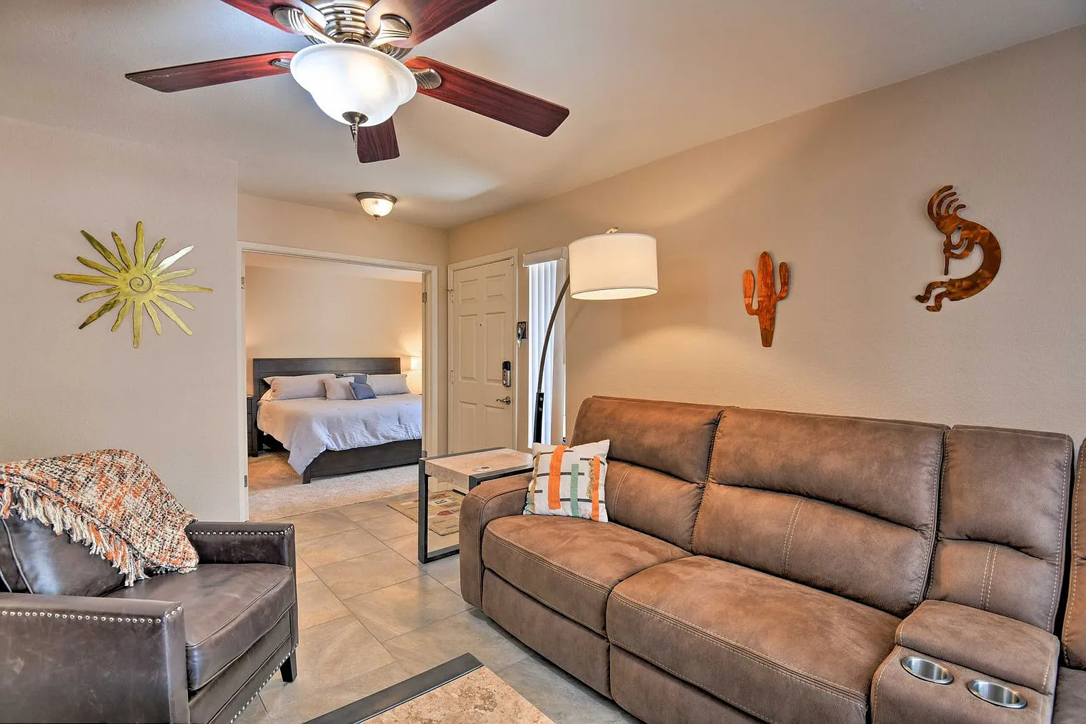 2 bed, 2.0 bath, 1044 sqft, $2,870 — Photo 4