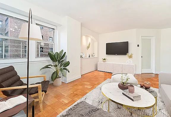3rd image of 155 E 34th St APT 12E