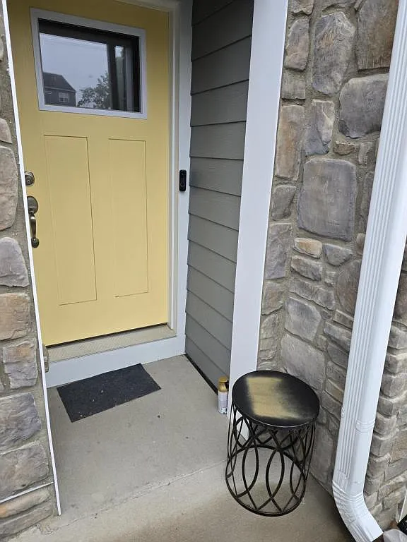 3803 Drayton Ct — Photo 1