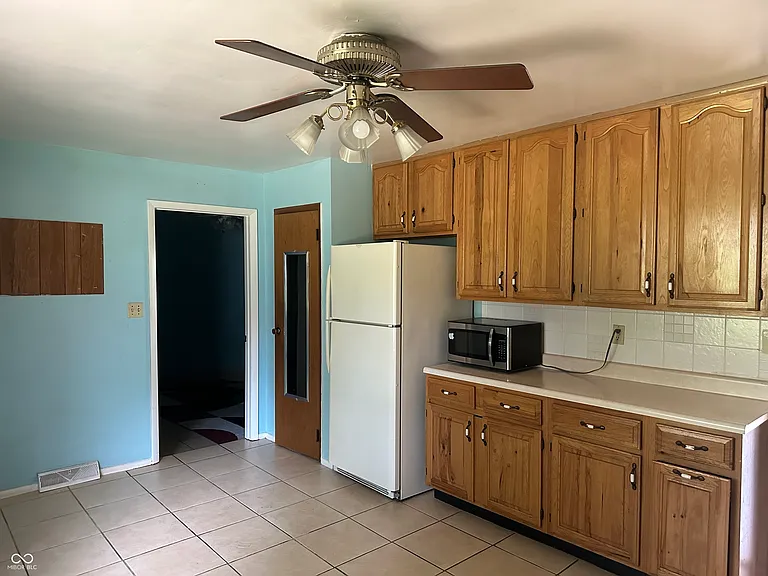 2724 Eddington Rd — Photo 4