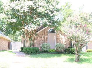 757 Monique Ct, Cedar Hill, TX 75104