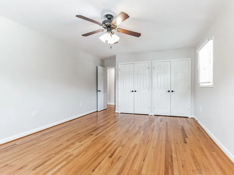 9902 Holmhurst Rd — Photo 25