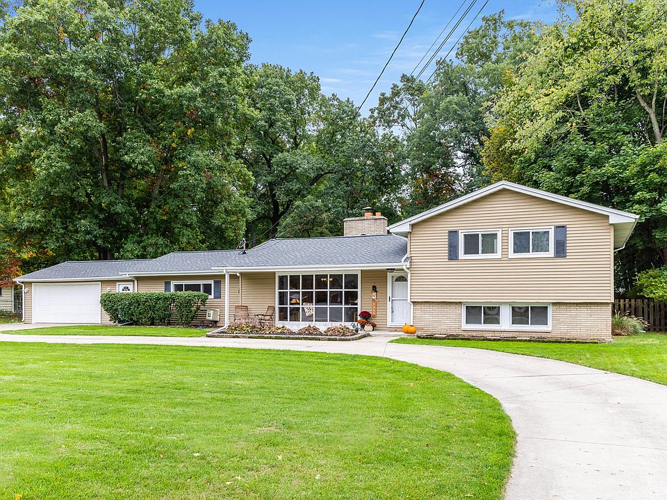 1st image of 3101 Fleetwood Dr