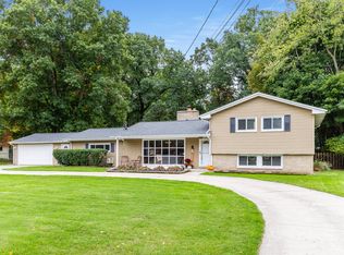 3101 Fleetwood Dr, Portage, MI 49024