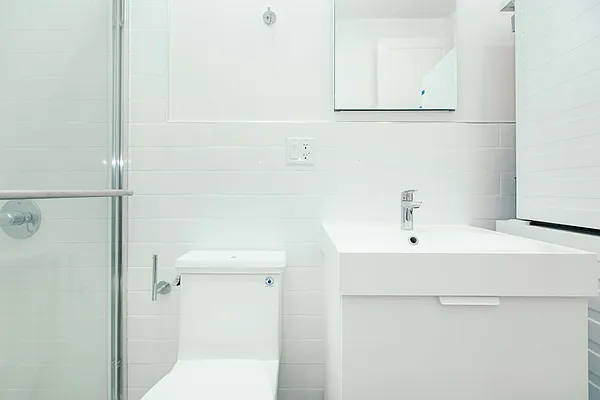 Rented by Nooklyn NYC LLC | media 85