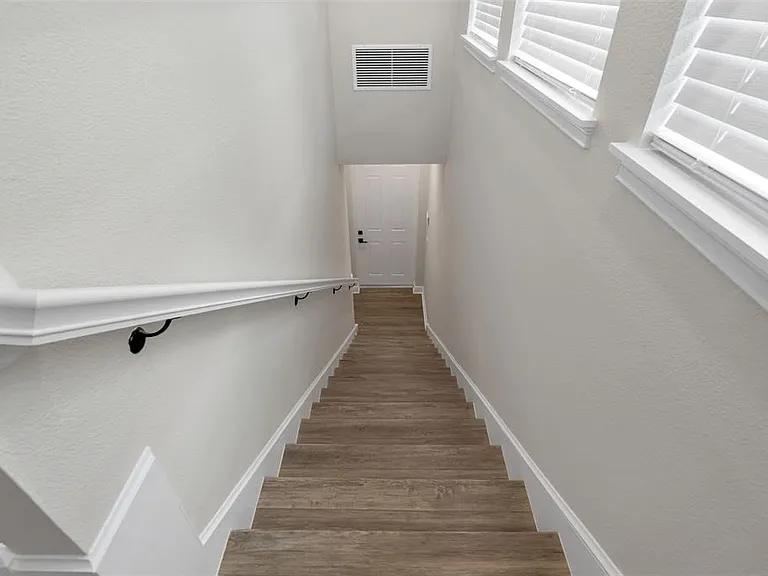 13770 Rosbash Aly — Photo 5