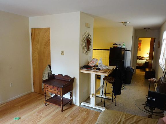 4th image of 2511/2513 Olyphant Ave