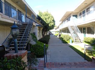 18355 Collins St APT 237, Tarzana, CA 91356