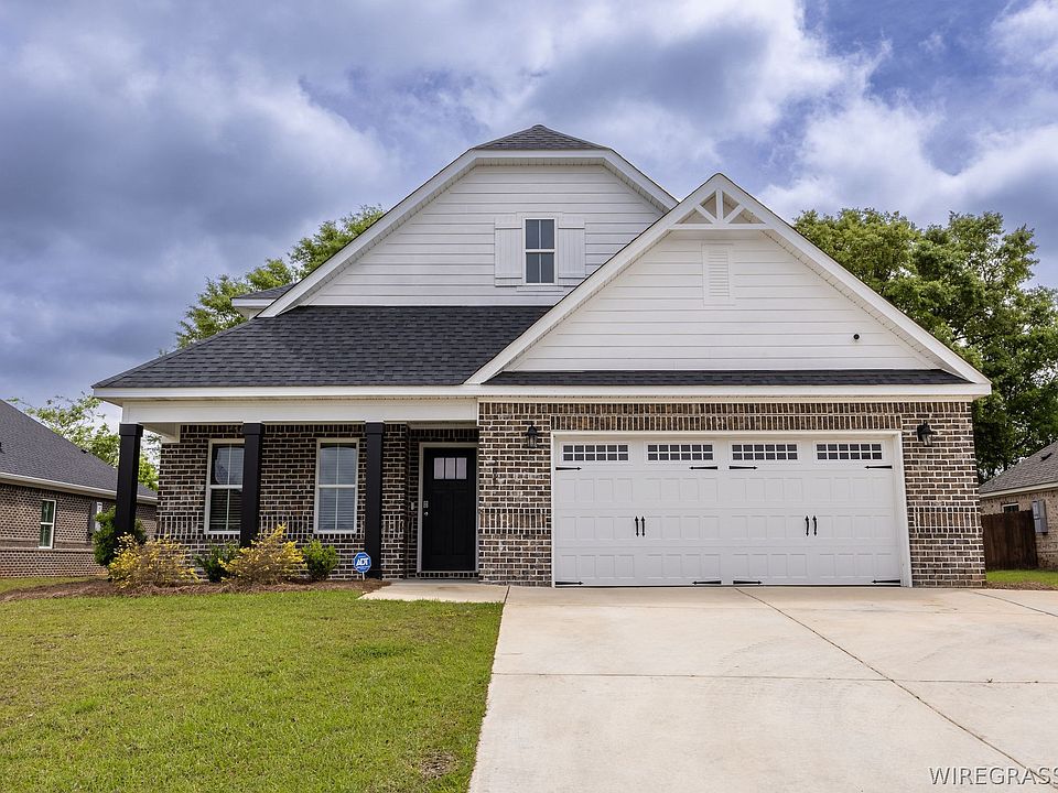 1st image of 307 Hundley Drive
